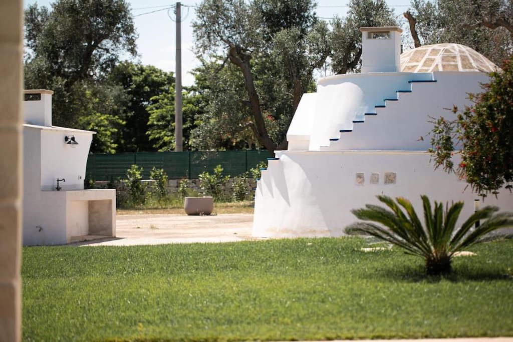Sestaluna - Trulli Con Piscina Privata *