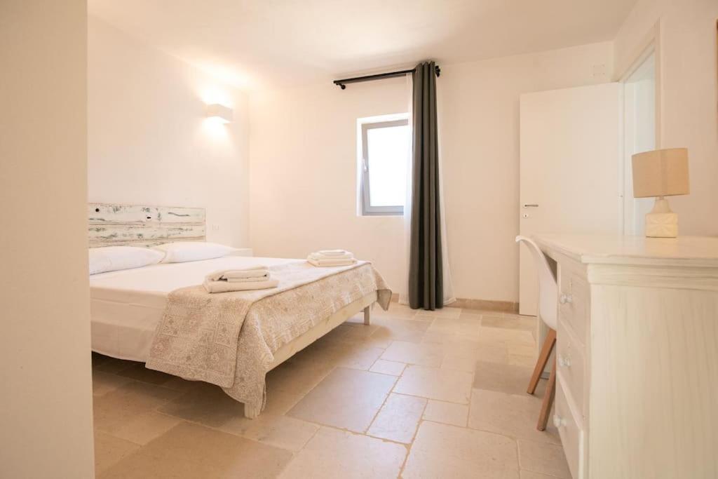 Sestaluna - Trulli Con Piscina Privata *